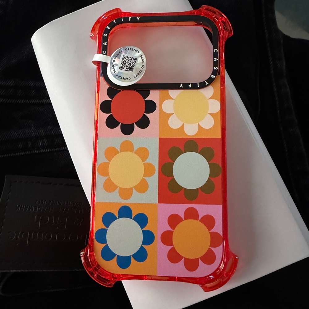 Casetify Multicolor Retro Floral Phone Case